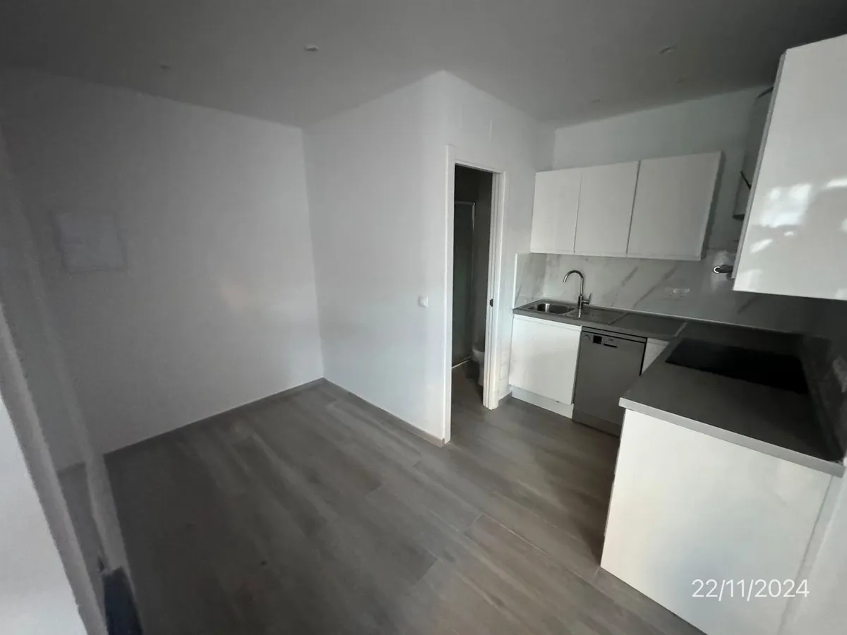 e43df5c7-7f47-47a5-95d1-8c5315a294f2