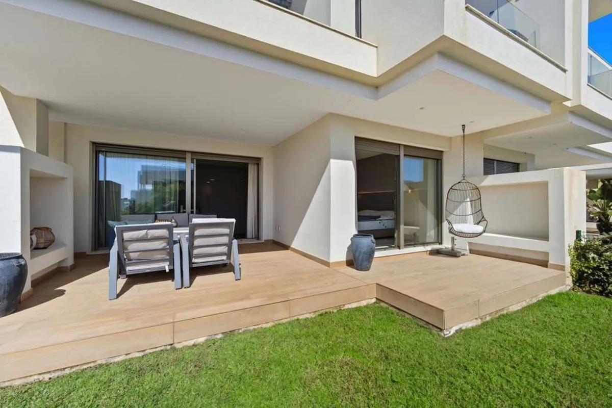 ec2cfe4f-349c-44ad-ae14-2217b521d2f8