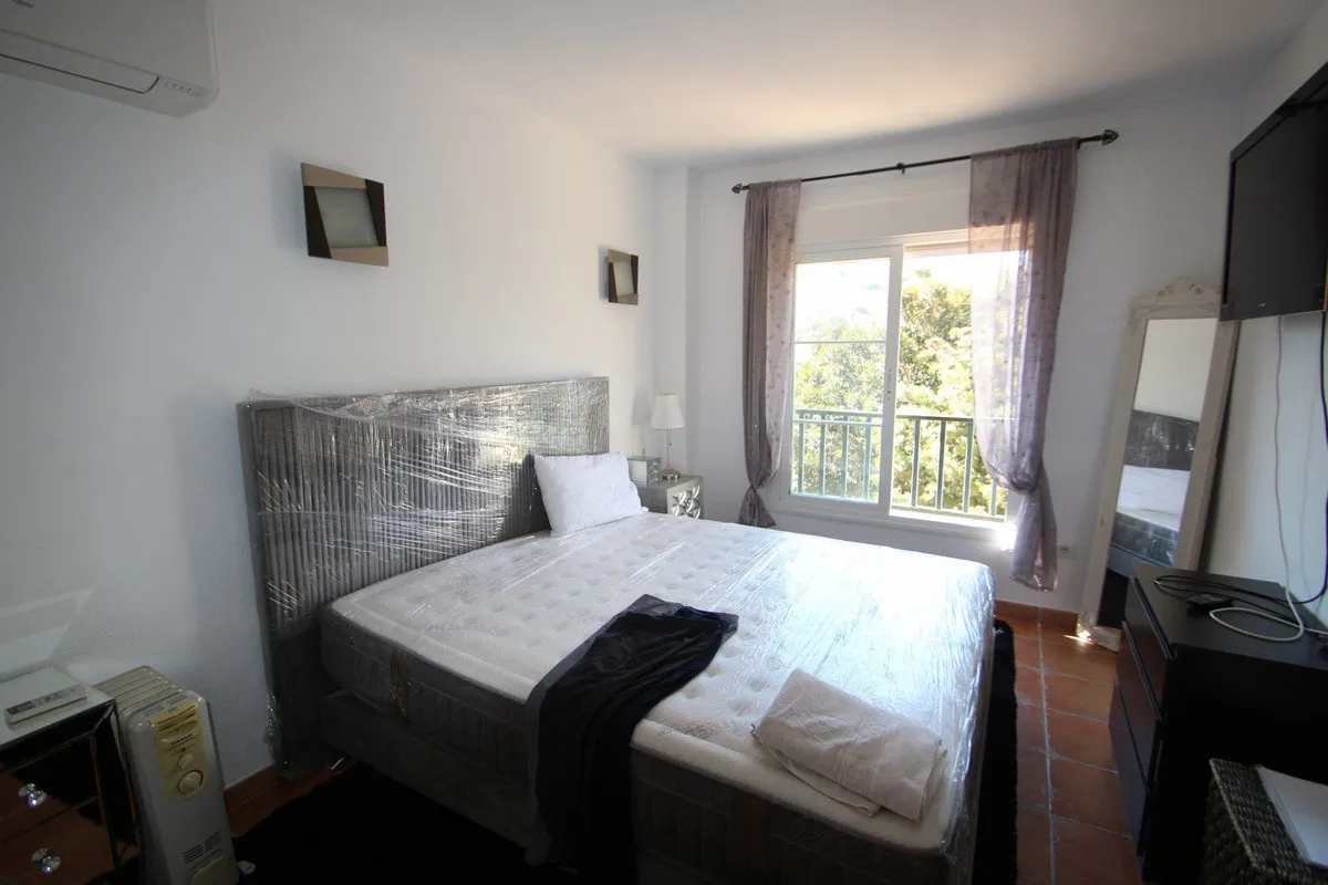 0095f135-7782-4448-ae7e-36db5252af12