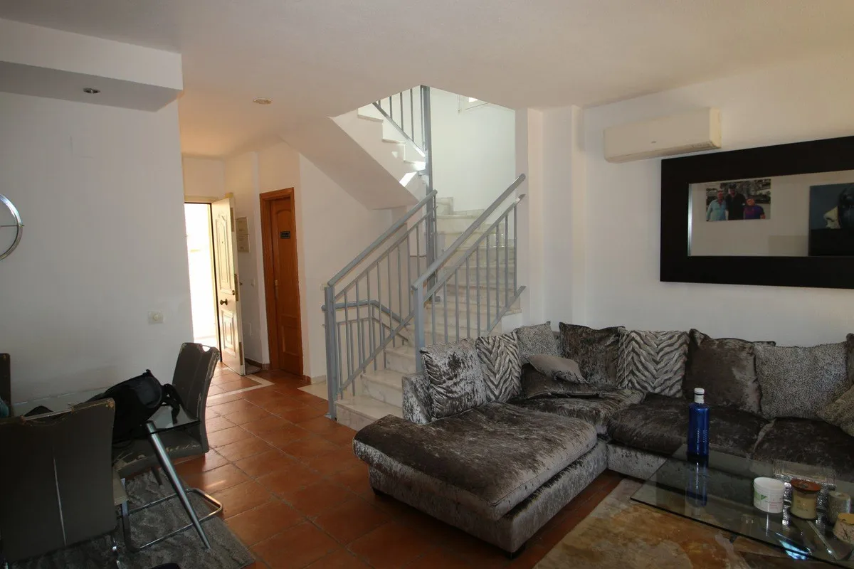 1cf85a2d-e0f9-4d89-b551-9c7eb1ee166f