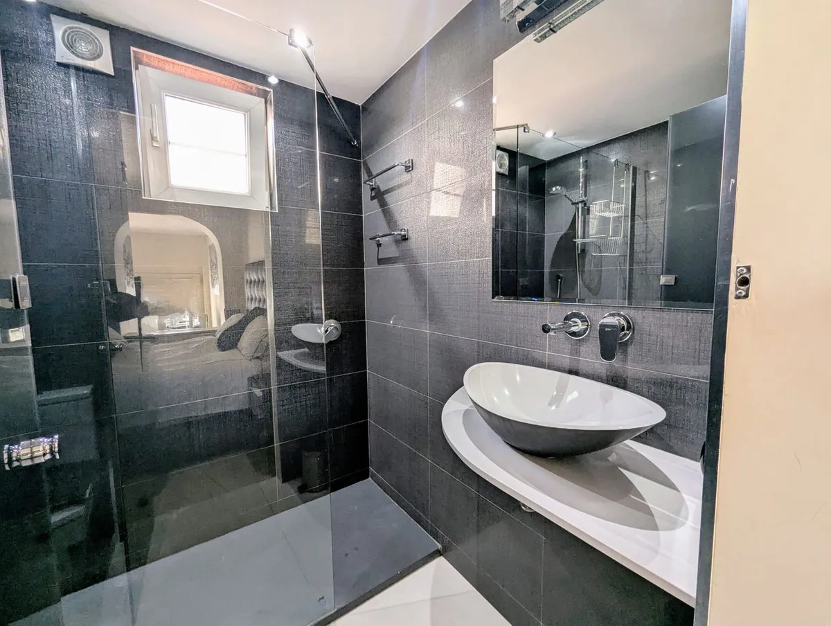 a535d143-e8fe-4a1c-9023-5773b4e46df7