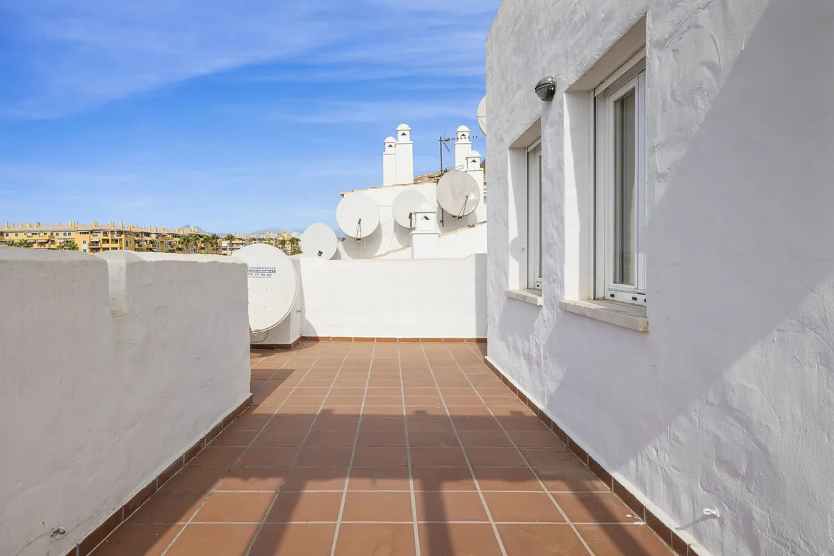 d4dc8c85-09f5-4c0e-9b42-7b84522804d2