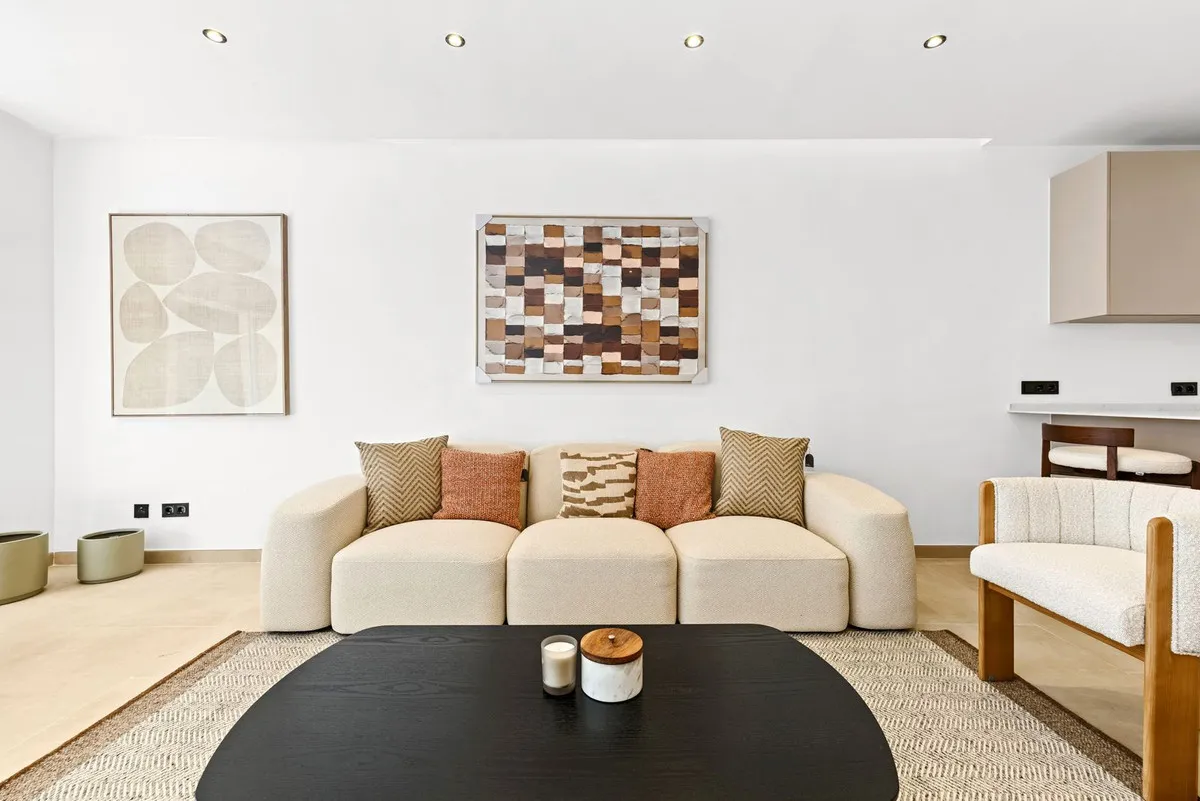 078e535f-40e2-4a92-b6b3-a61428da8580