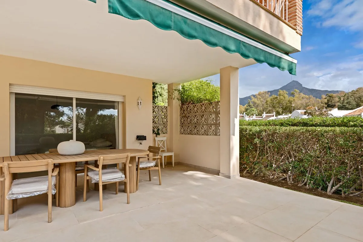 aebb65ec-0697-4eb4-94ae-8013e9a16131