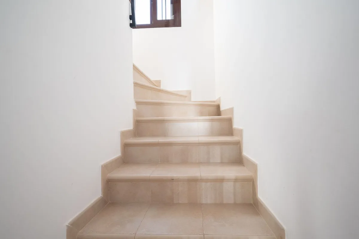 64c86a9d-326c-474c-910c-646bd67ef2bd