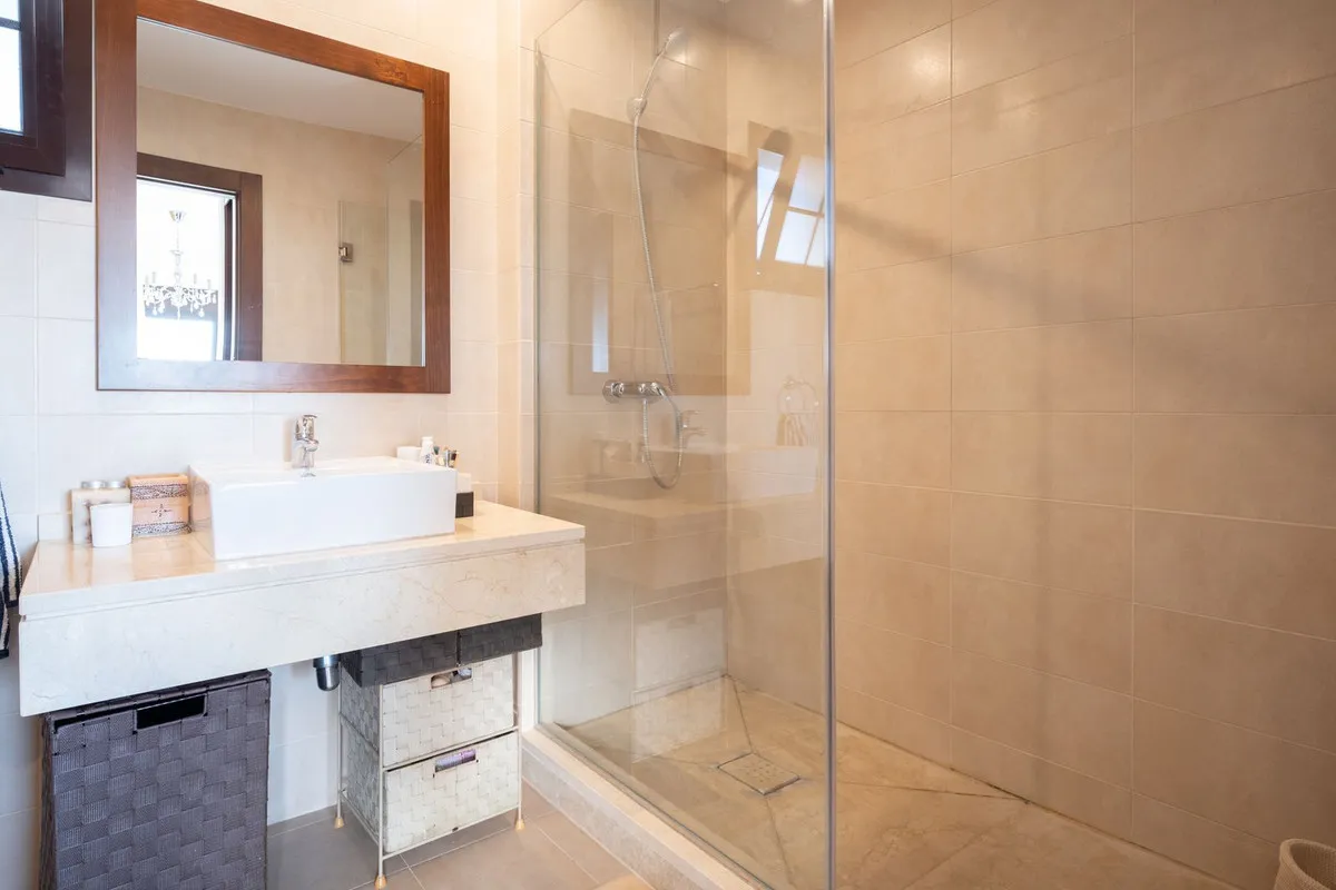 669d2289-73a3-4dbf-abed-707d879398d1