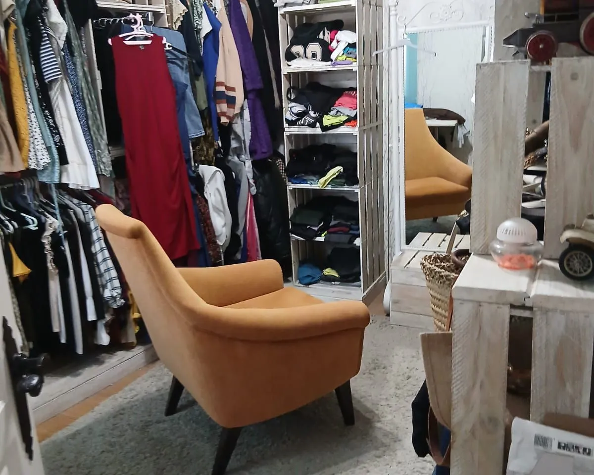 7d98bab6-a0f3-404b-bf16-5b9a0e93c95d