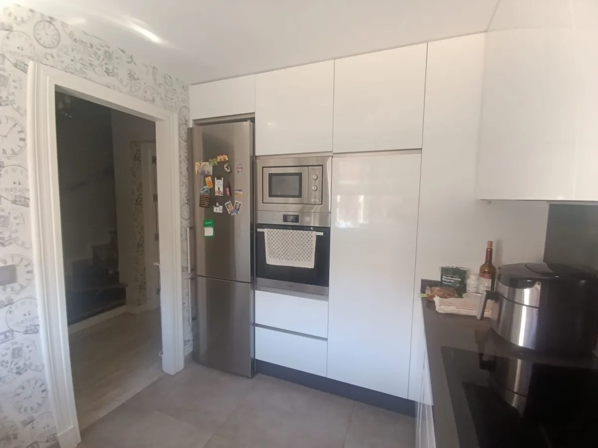 a46072af-c49c-41d9-bc3b-391e31565495