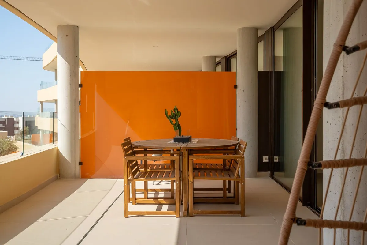 c2eba097-38df-45c1-98e0-7a6e4e92625a