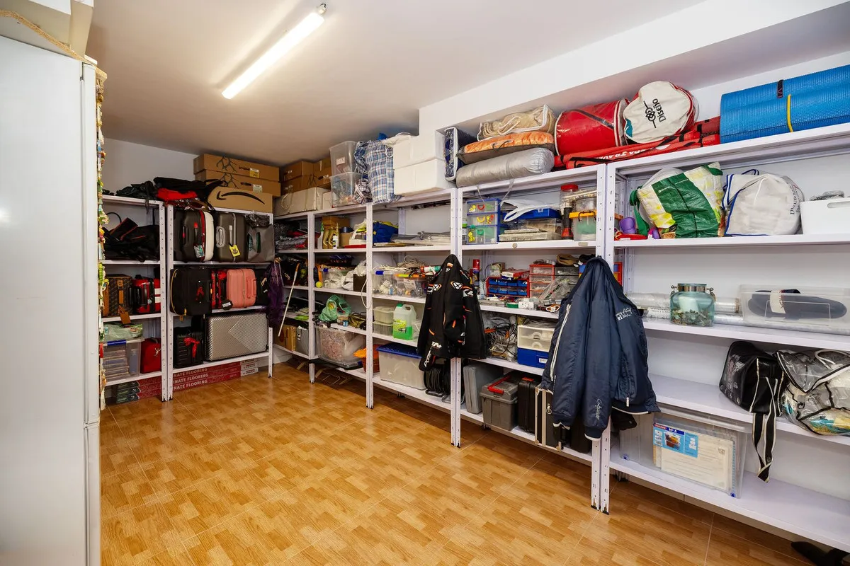 2bda50d6-90f2-4051-ac61-5a7ad77782c1