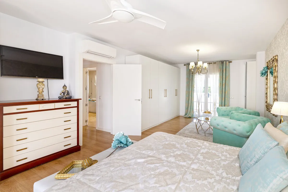 5a831ea4-3529-4430-8b4f-a4ef3a88d79e