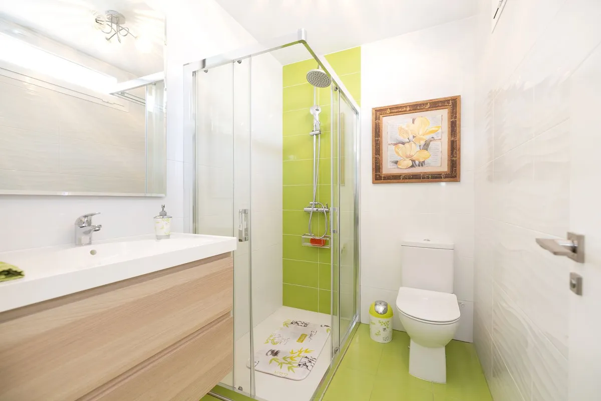 ff0c3108-9fde-40ef-87cd-7ded48af509b