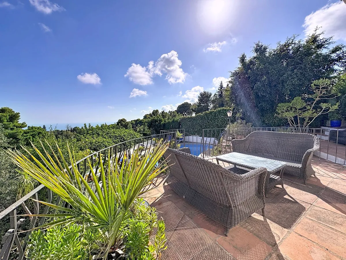 4a52e988-4c09-470c-9650-bed3c49f996e