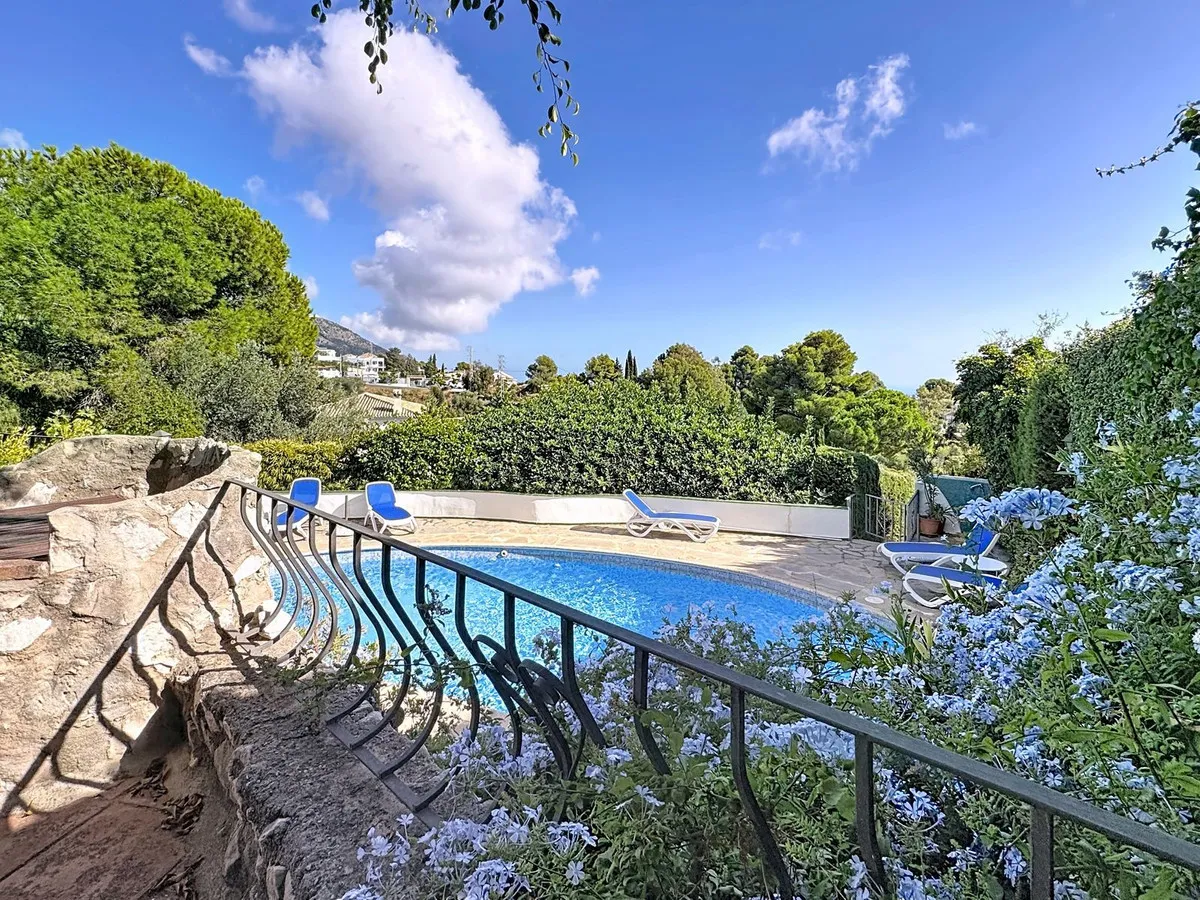 7fc44b47-48ee-4eb3-8822-224d0d88f0e1