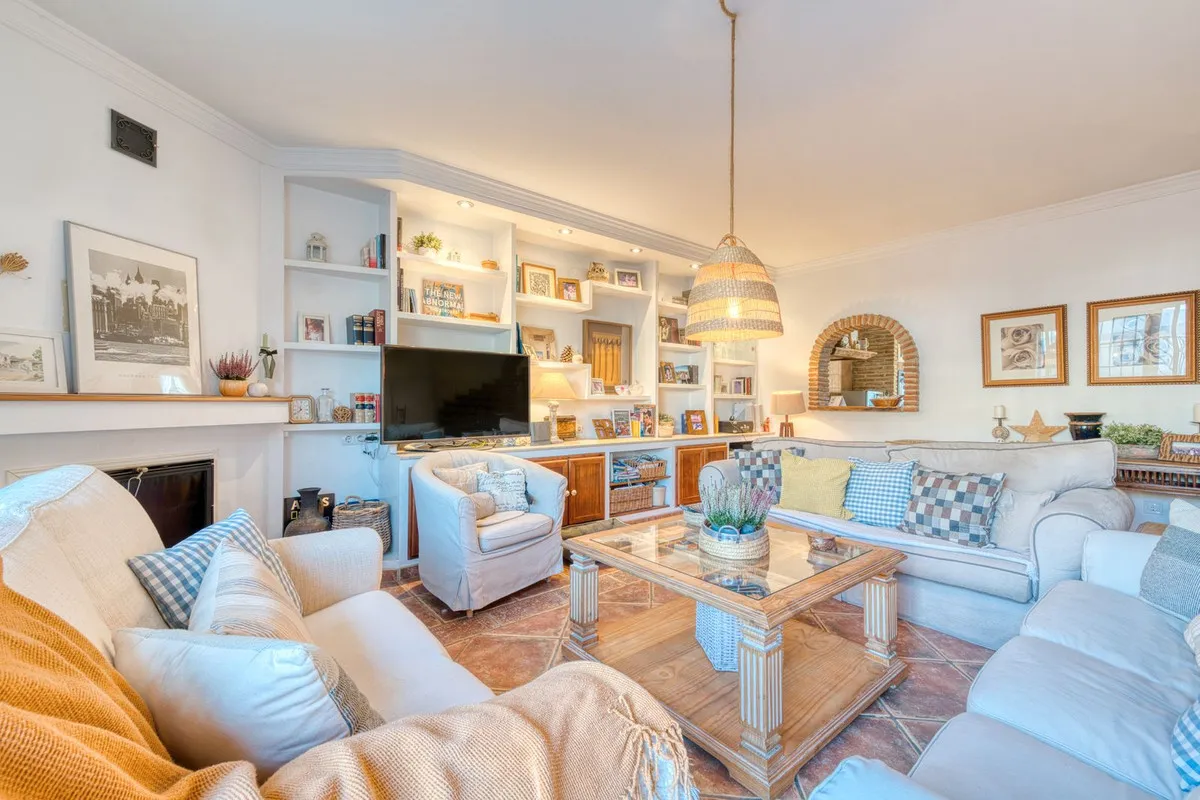 35b2e8d4-81a1-41a7-a98f-66d2dff4e209