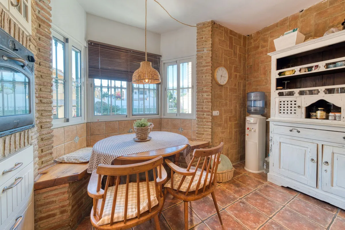 63617ae1-70f1-4346-867b-b81fb0777a88