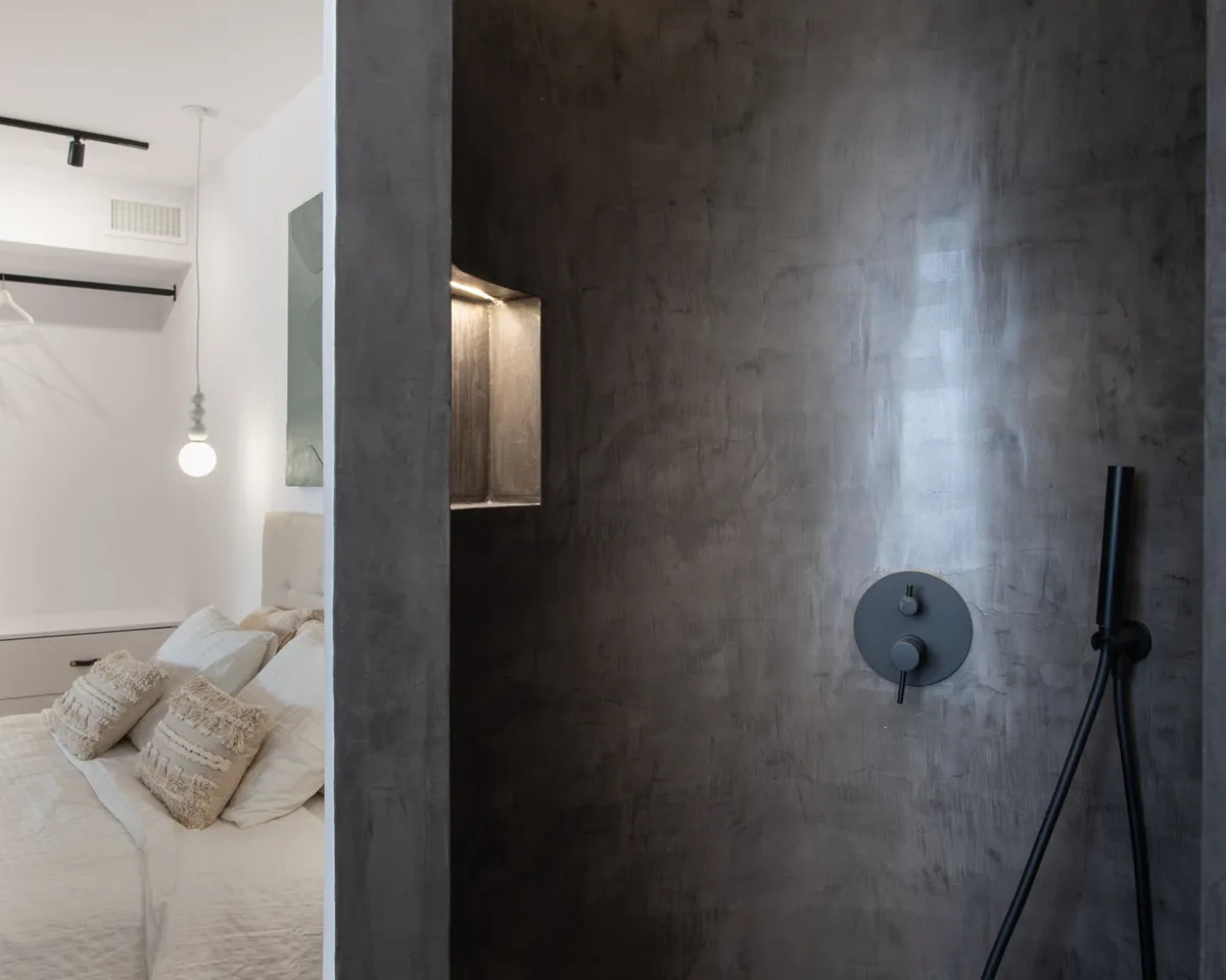 5aa529e8-cef4-47e1-8a8d-a378300c21f1