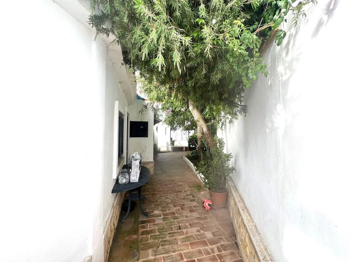 5e047c5f-aba3-4aa8-bf0d-b5cf739aa6d7