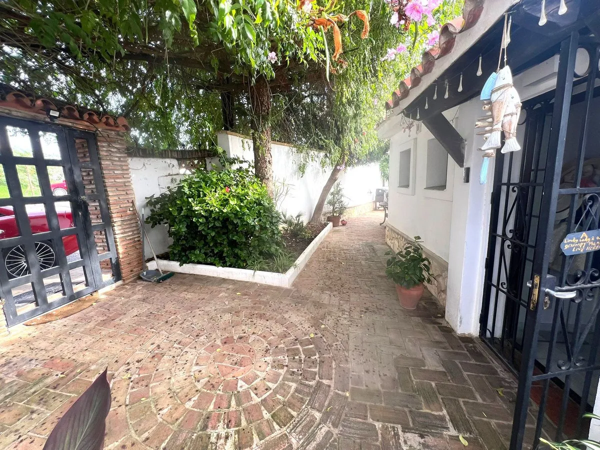 77059659-aef0-41d5-b5a2-511c19155c05