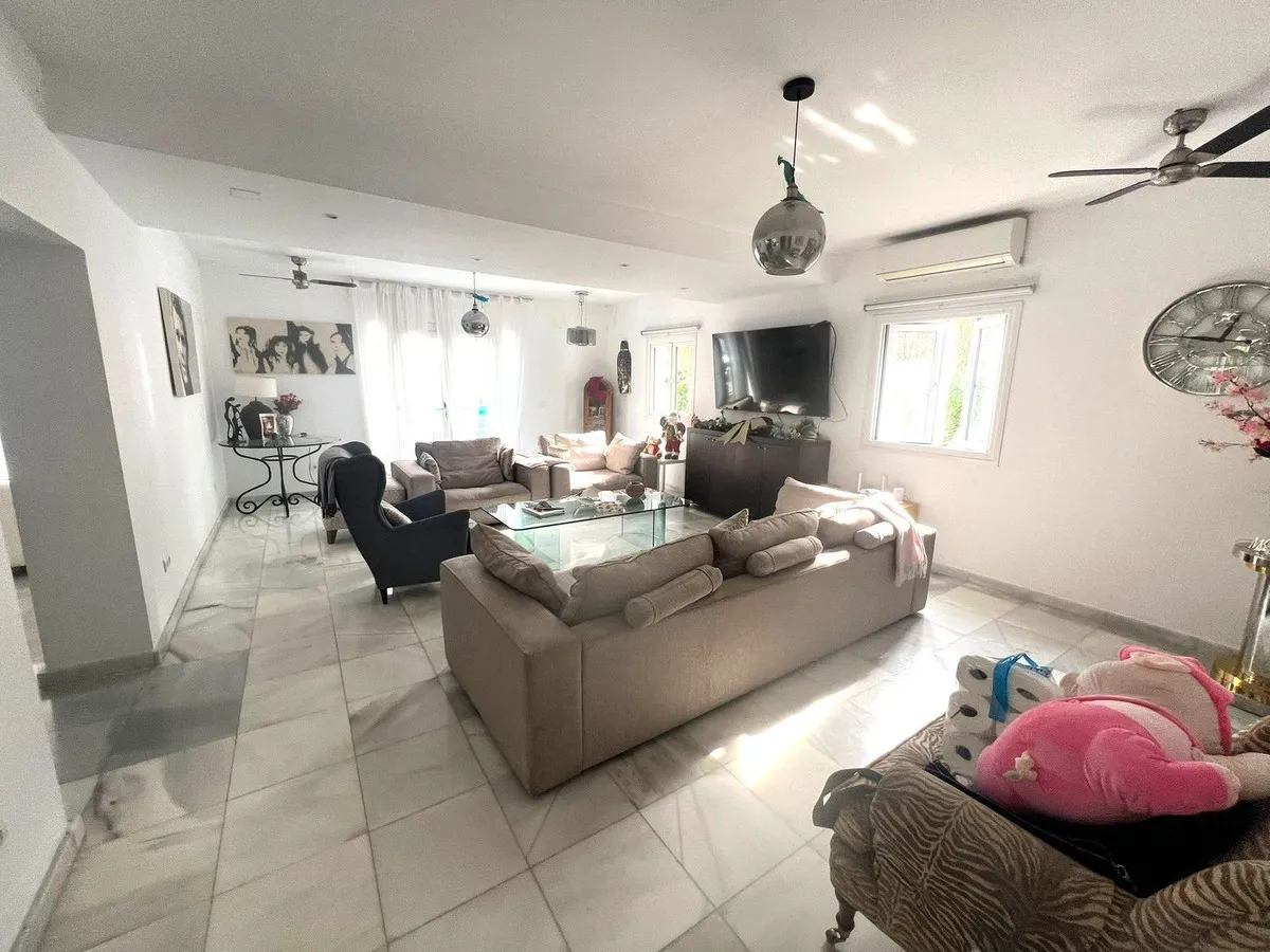 9011ee05-407a-4163-a488-0794d7f2bb36