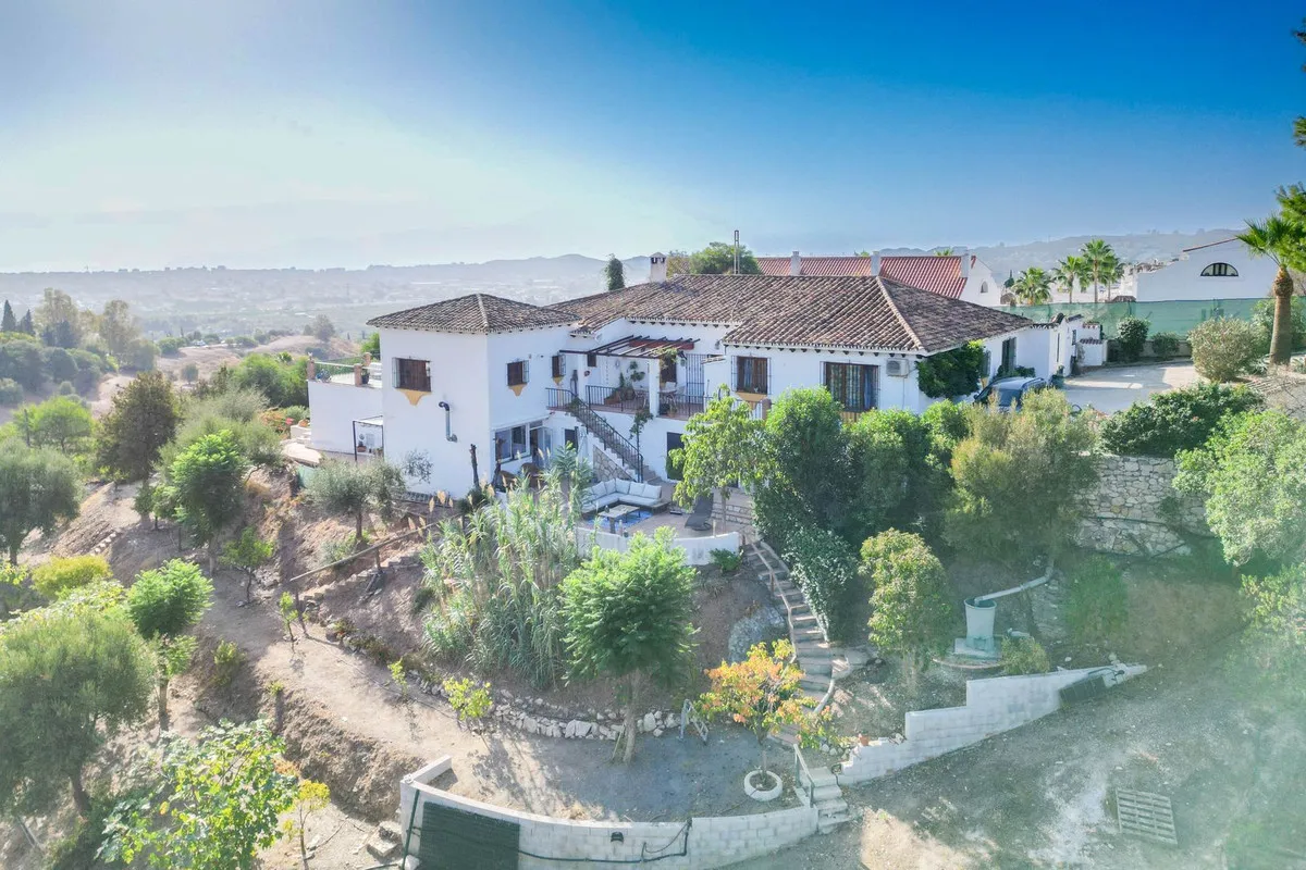 3f451cf3-b628-4baf-af94-b7058cbe98b3