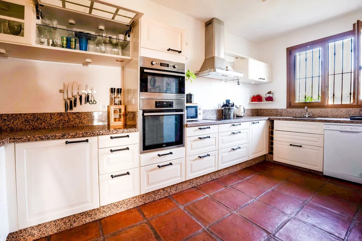 44f705a9-7d6b-4515-857f-196b66727fe6