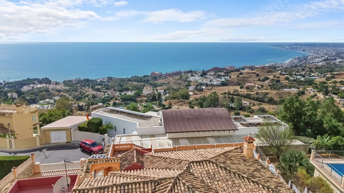 66f7a33e-1183-4cf2-97e8-0a736faa3c4f