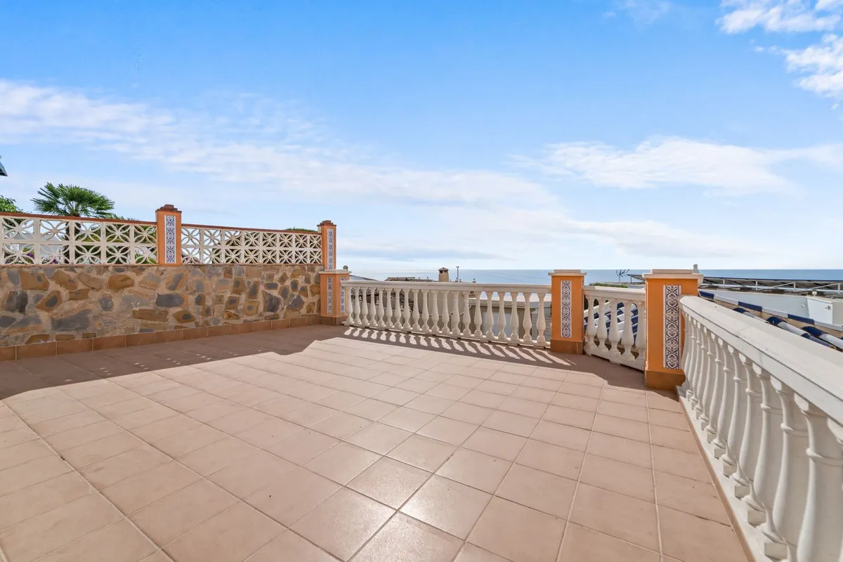 a8189dd8-18ef-4283-bb16-1ad6b9e703a4