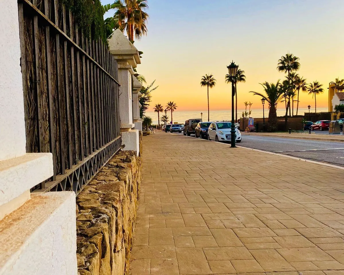 4227a955-ffaa-4801-a110-1146d727c756