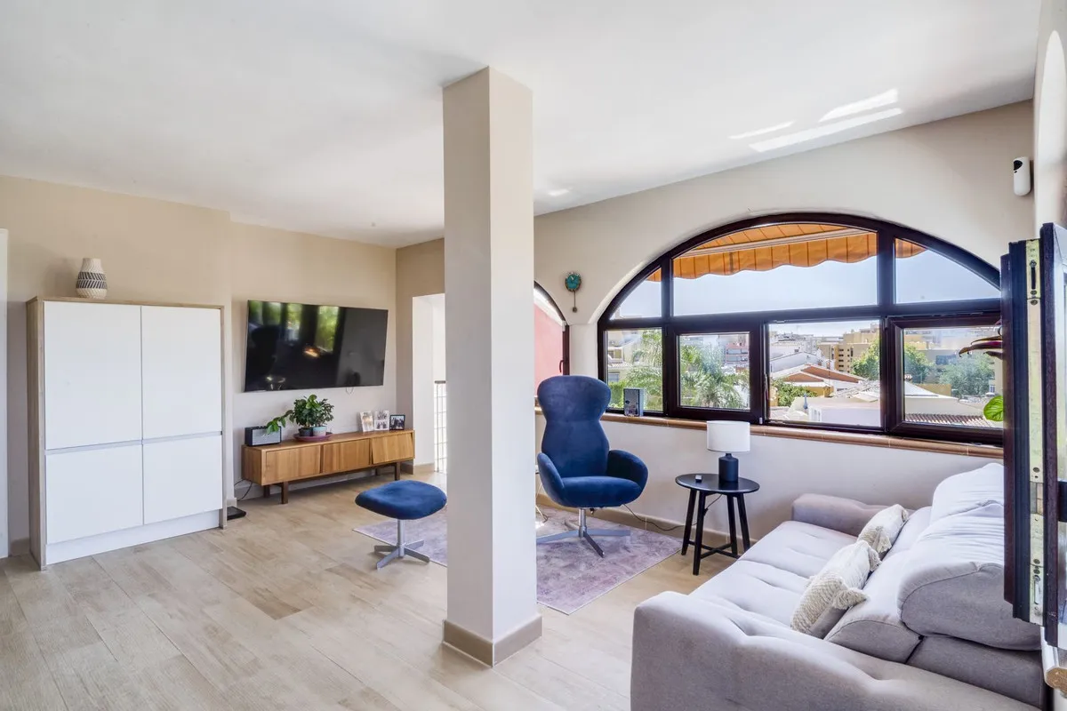 620a8ad9-73d9-4f32-9c03-ed8c343ecafc