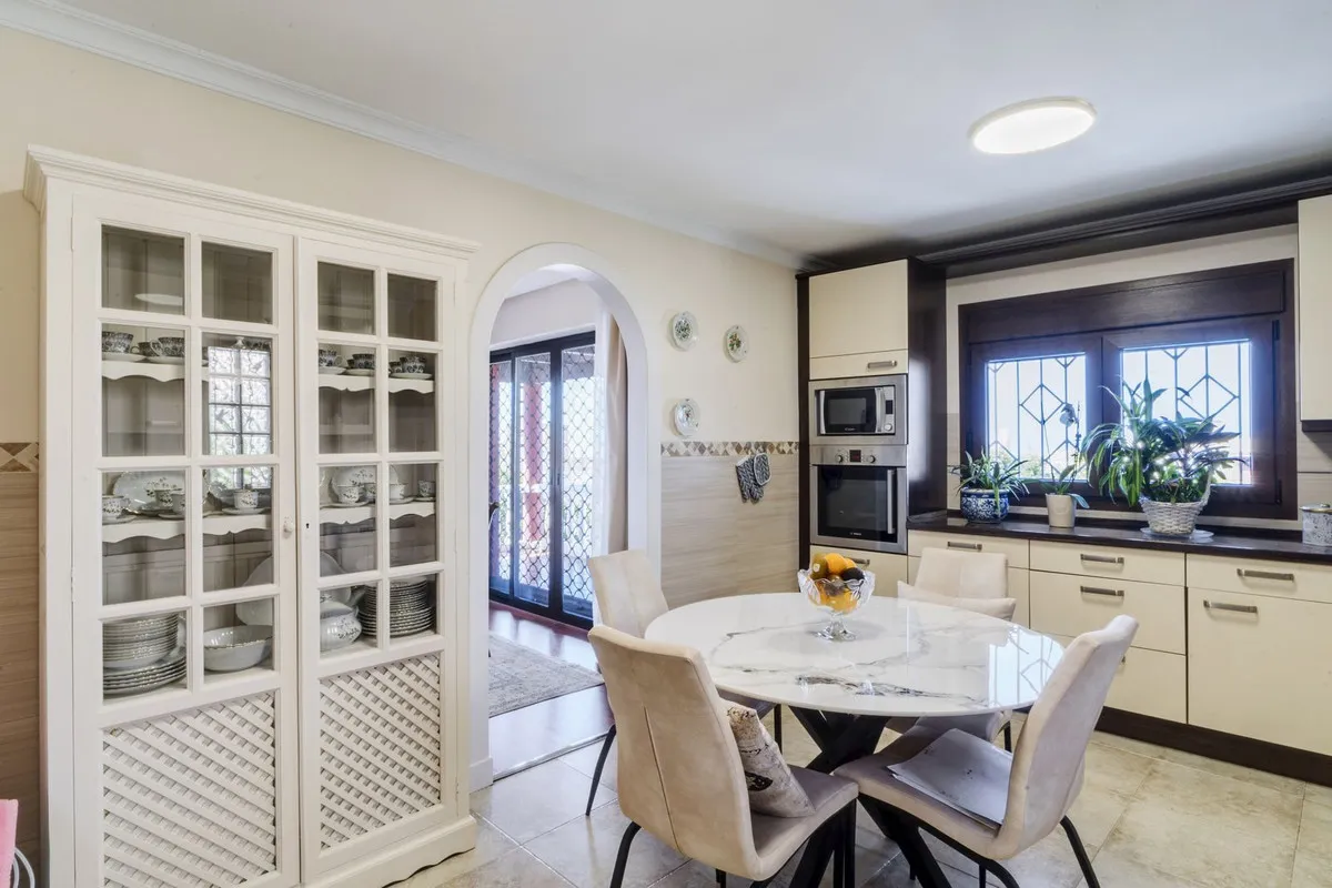 6a33a88c-dad8-4b9e-8fd8-c5e48b1b1e9b