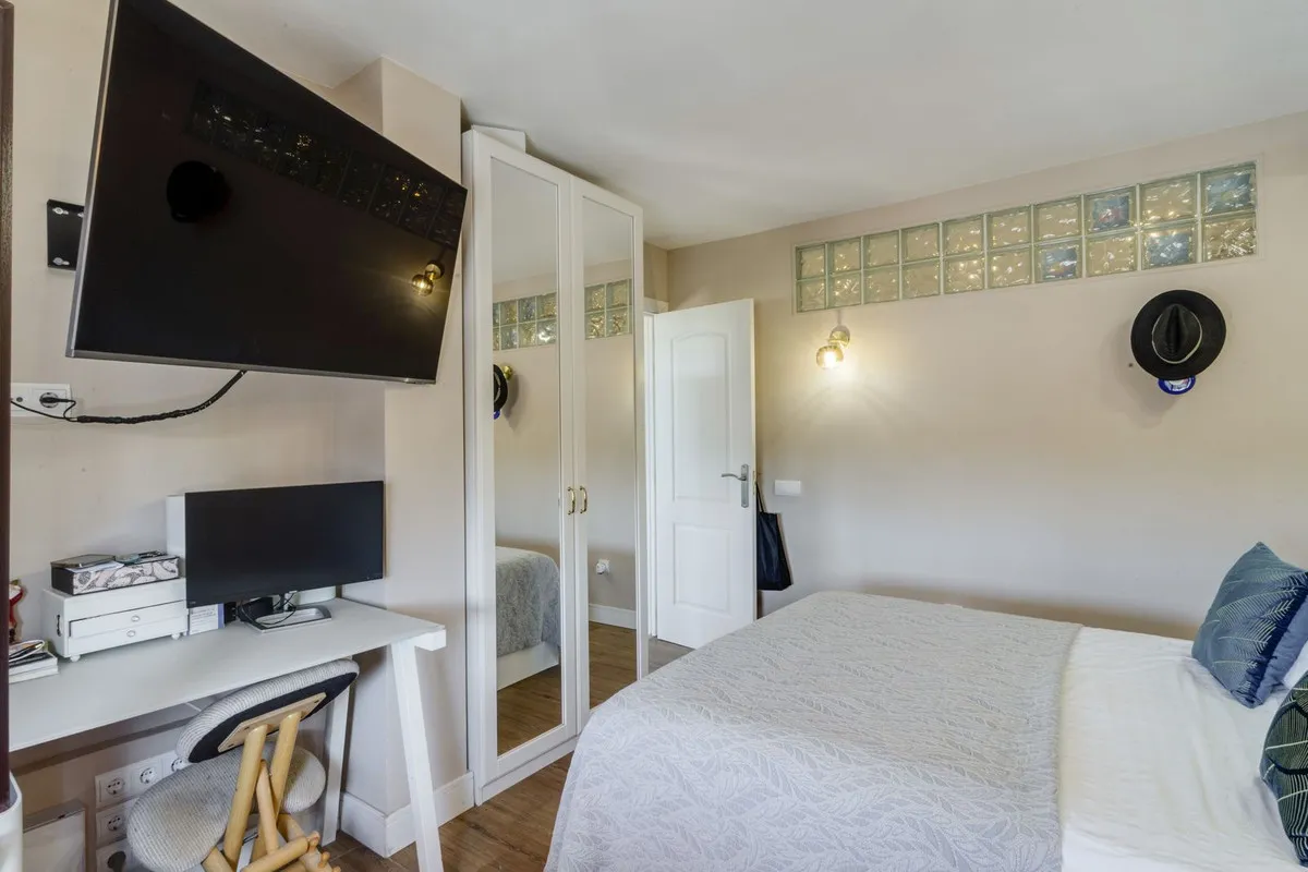 e630635e-8600-4c2c-8f14-9c8975a726cf