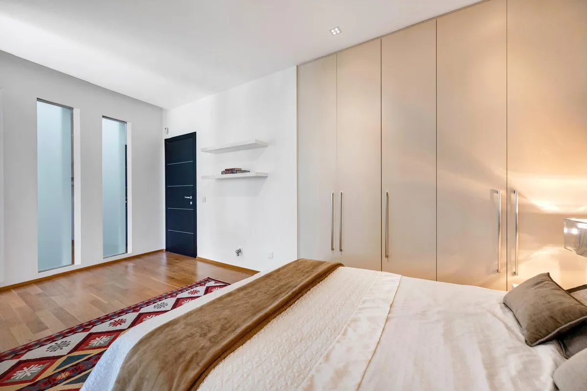 464cd5b7-27b7-46e7-aaf8-7229f7152fe2