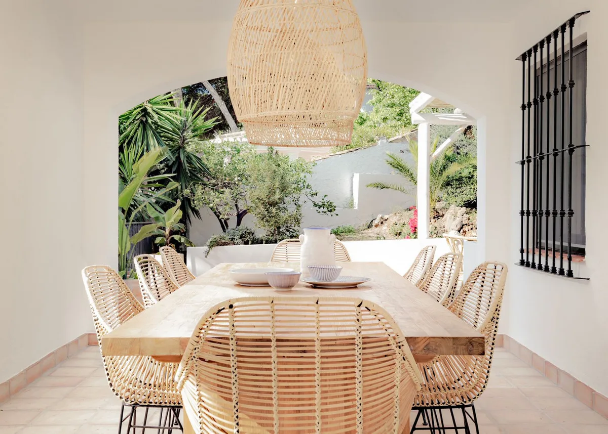 ba4f856a-f7bb-46b9-a0a5-724fd2bba48b