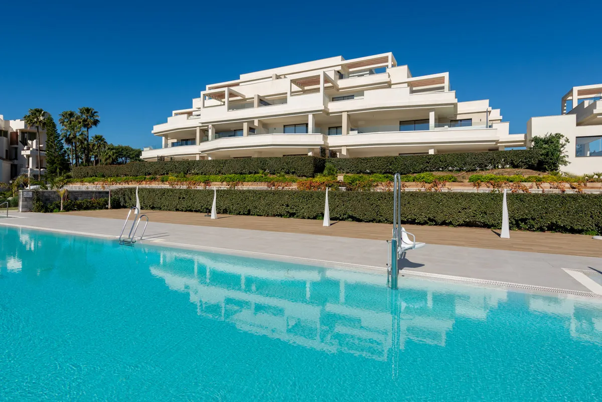 1ebebb9f-971c-455d-8865-465e17466418