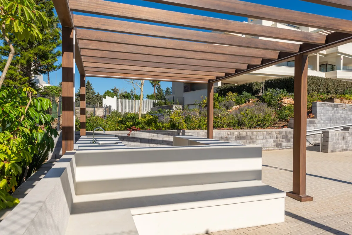 218d3c49-625e-4a9a-85b1-3a62588ce809