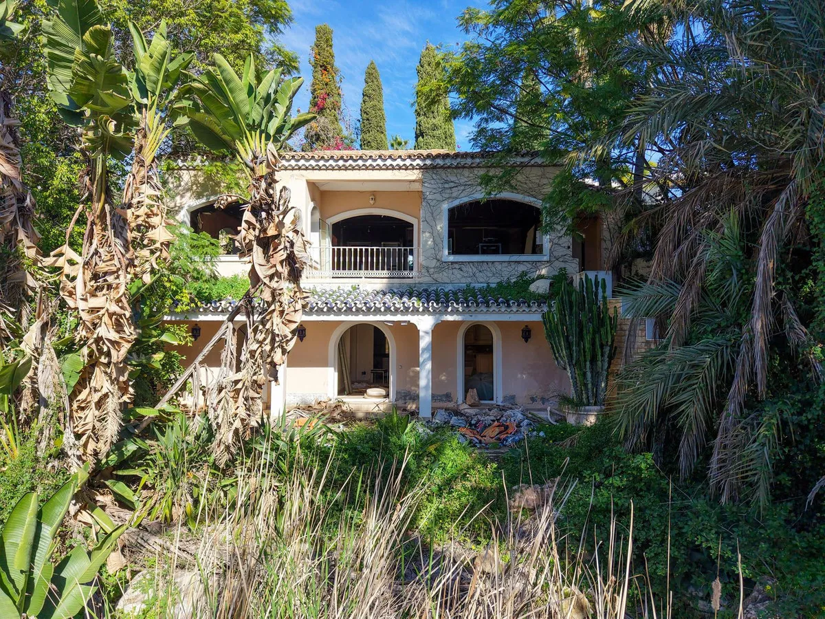 76cfe2c6-bdde-41e9-a2ad-2e44b35cad54