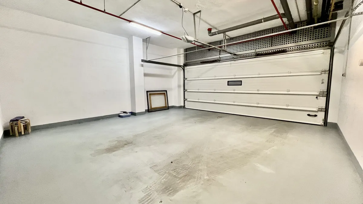 136781b7-727e-450b-94fa-0a4e1c5c045e