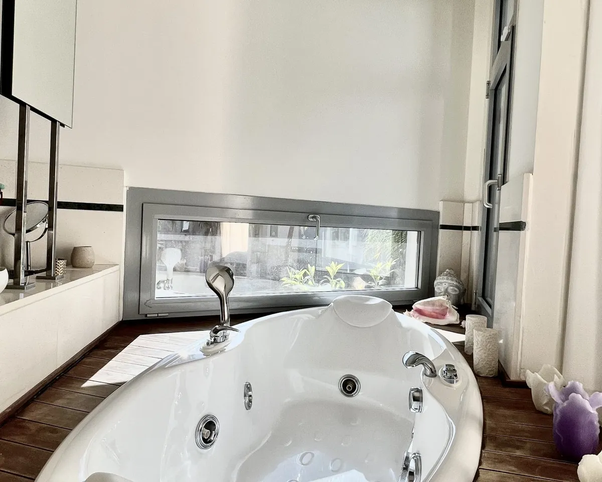 82c1fd67-adb9-43af-9c83-5778b7dc5f3d