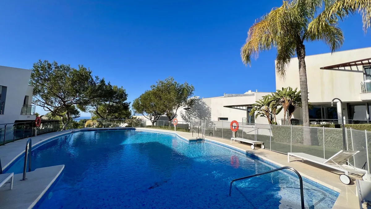 a720855d-aeda-4c8b-ae59-86eadc37b582