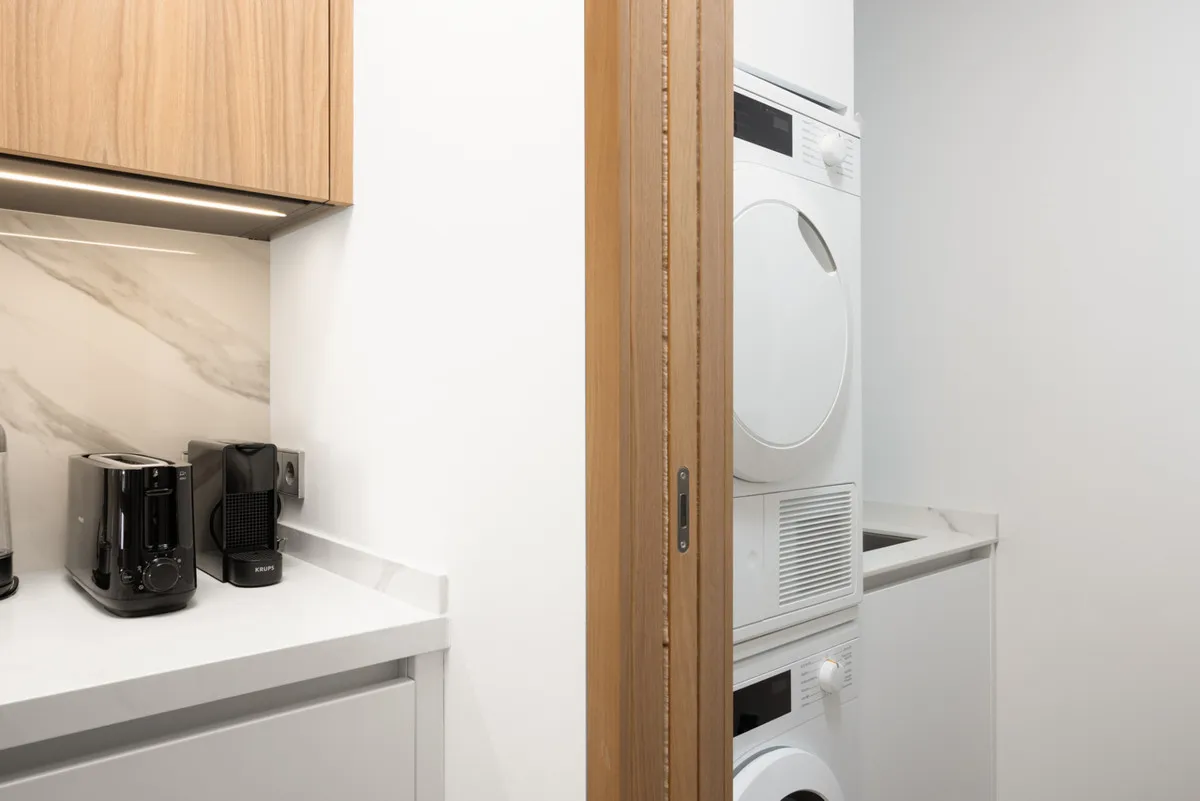 8811e6d9-9f70-4a04-9224-a62952958fe6