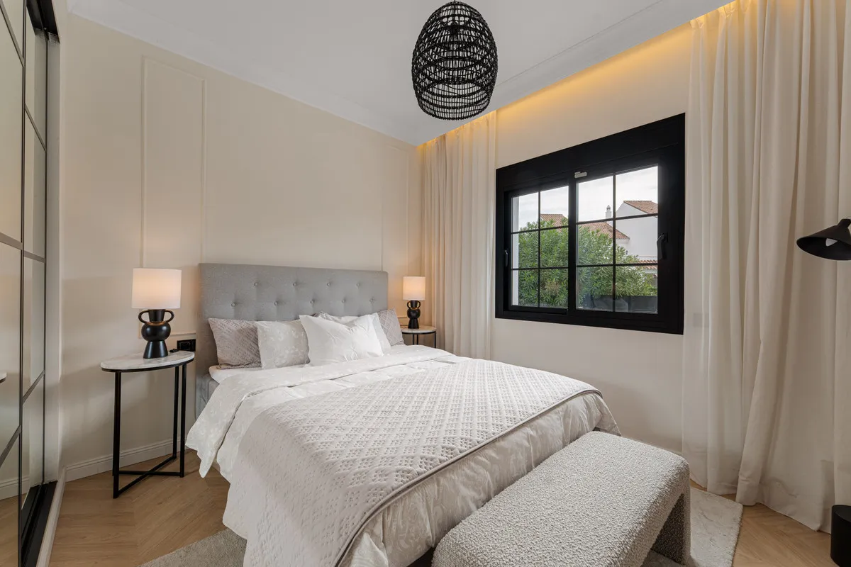 2d25ed5e-e2cf-4104-9def-d899574085b9