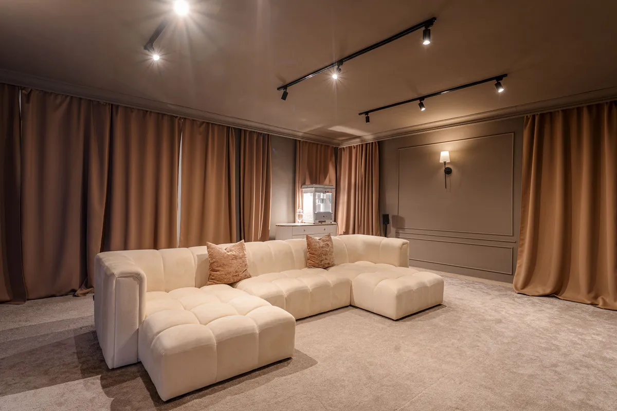 8261523b-0290-438e-84e9-a7830814b5f8