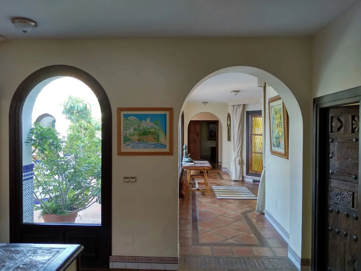 ffe02620-d8ce-46dd-93d1-45155f1c4d85