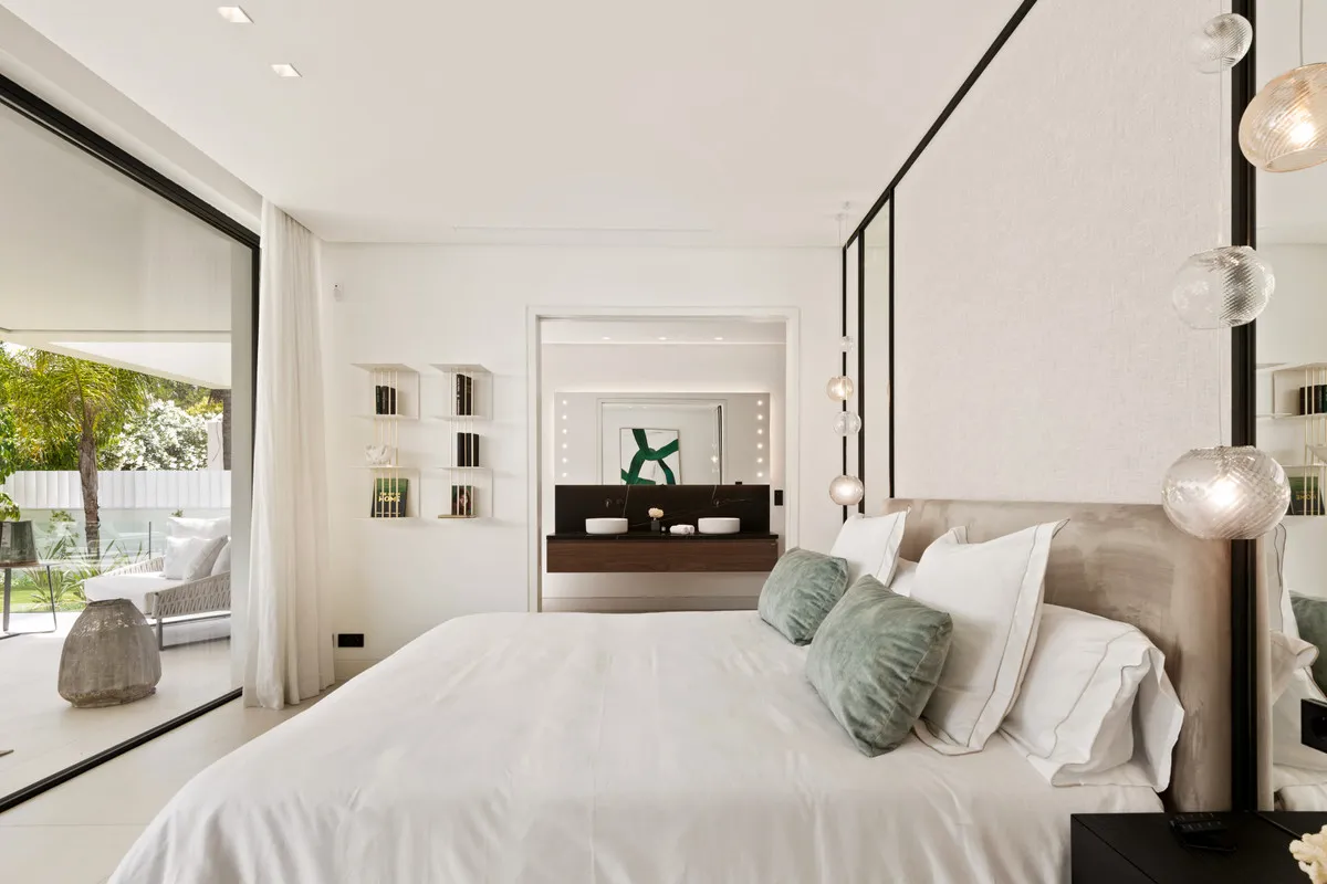 7984912d-d7e6-4bb7-bacb-e6fd0d0f47a0