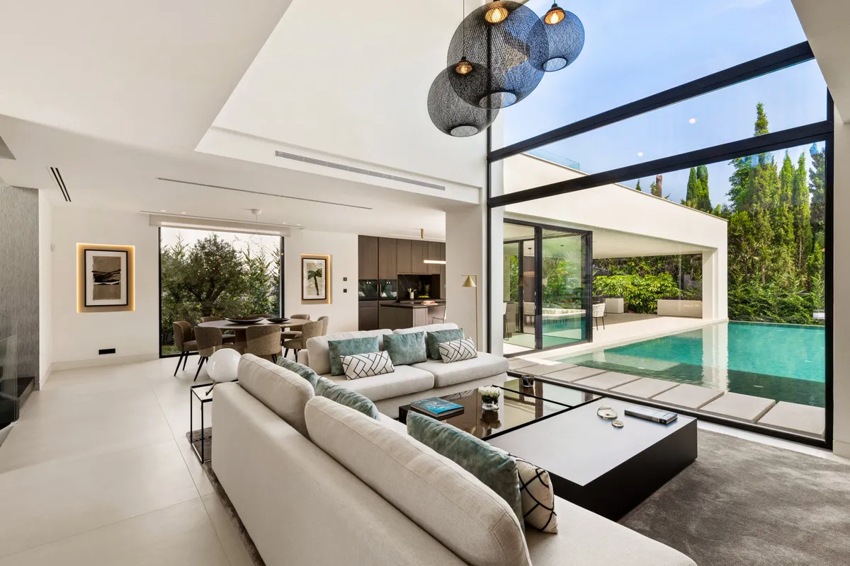 db406650-37a4-4524-ad7a-a34046db4414