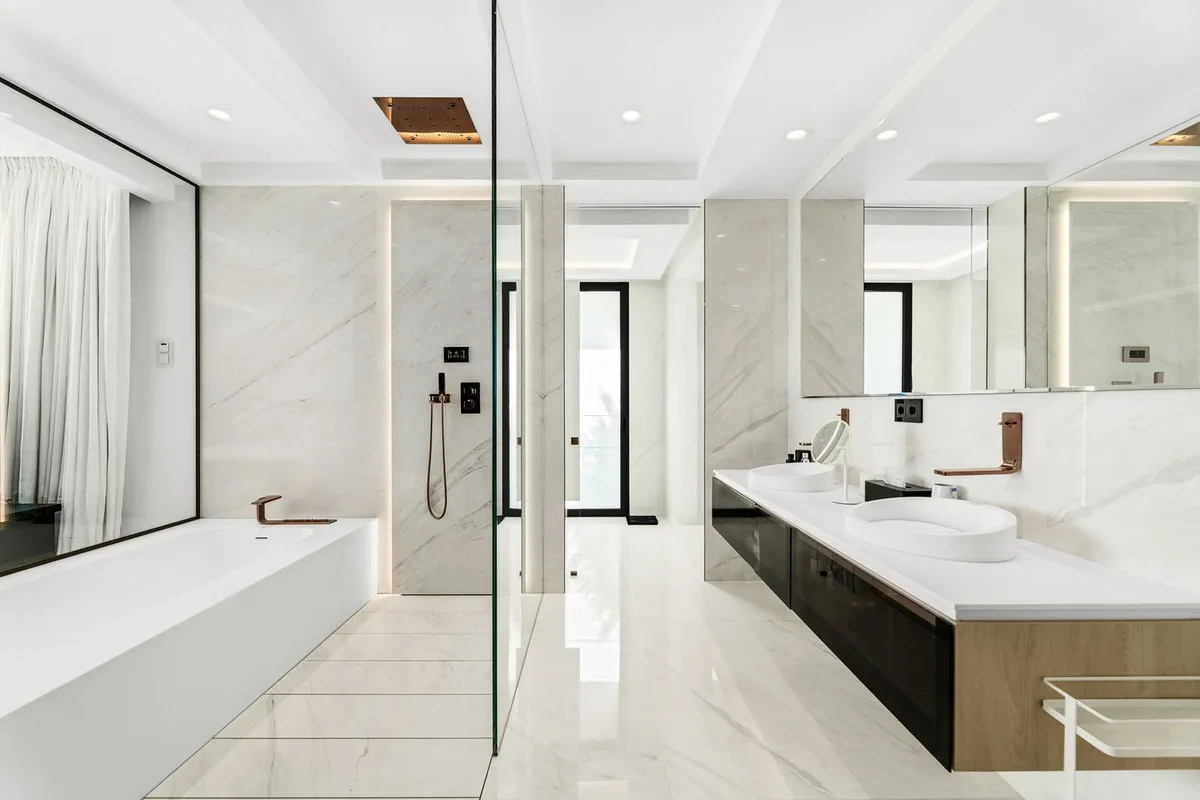 5d92fdb6-18e7-471a-a6f8-1ec22575dc15