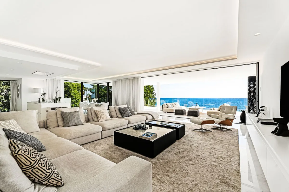 a60a3c49-1a46-46ec-9e88-8d9502d728fa