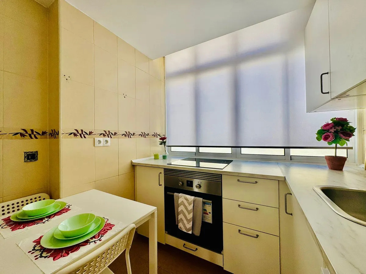 1c464583-9fd0-4b05-b811-e71fa3eae8d8