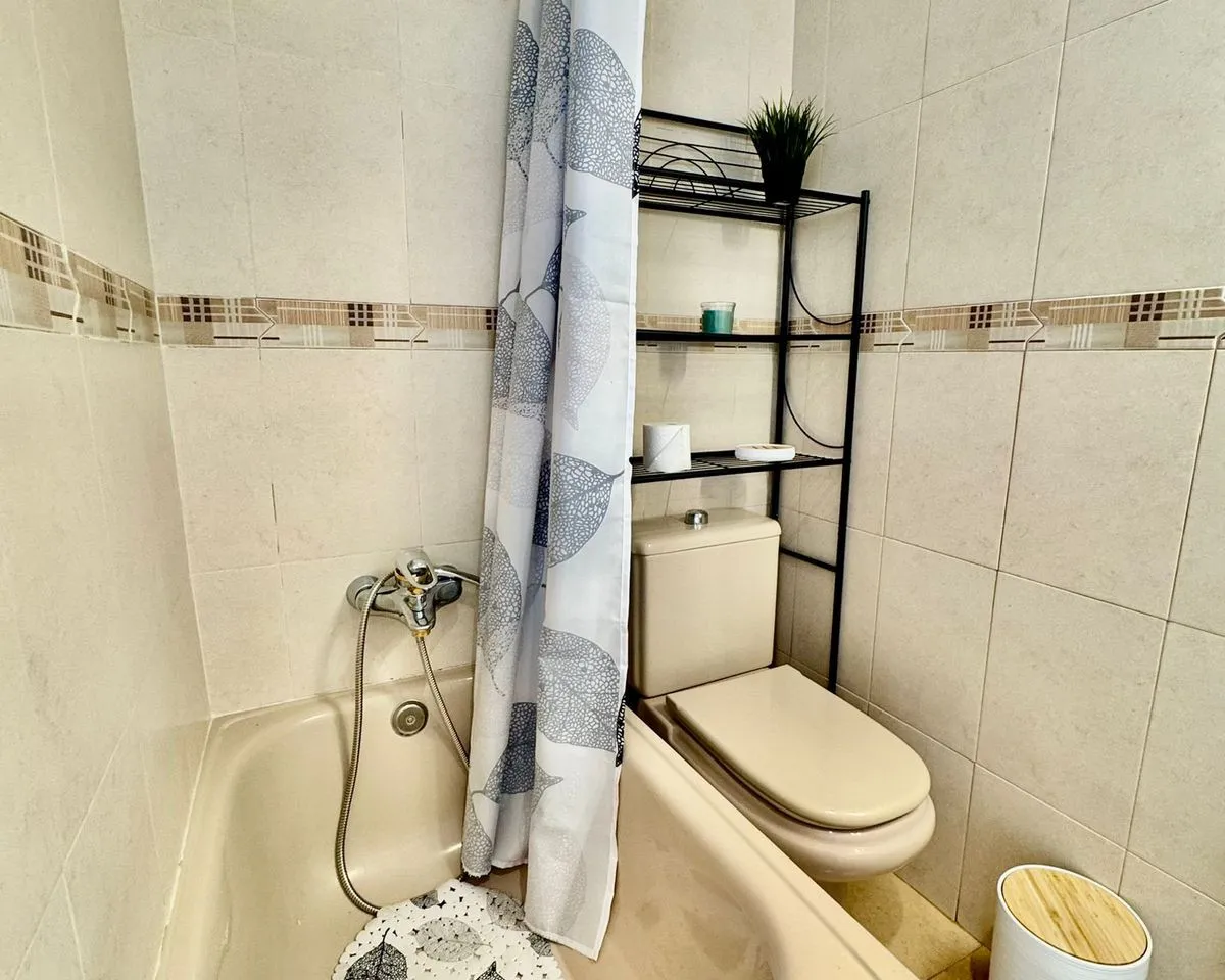 c70c506e-e360-4f35-94cf-4e5552b612cd